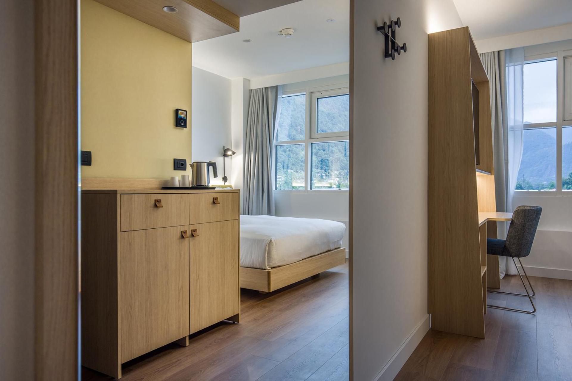 Hampton By Hilton Locarno Hotell Losone Exteriör bild